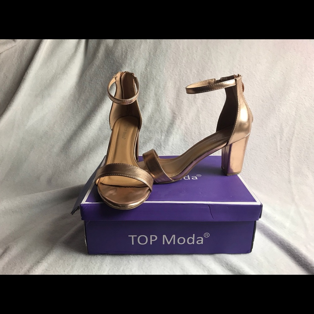 Chunky heels